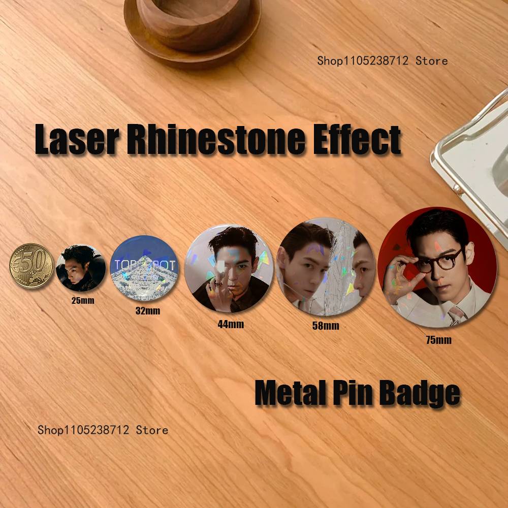 دبابيس زينة على شكل شخصيات أنم - مراجعة Button Badge Blank وسعره